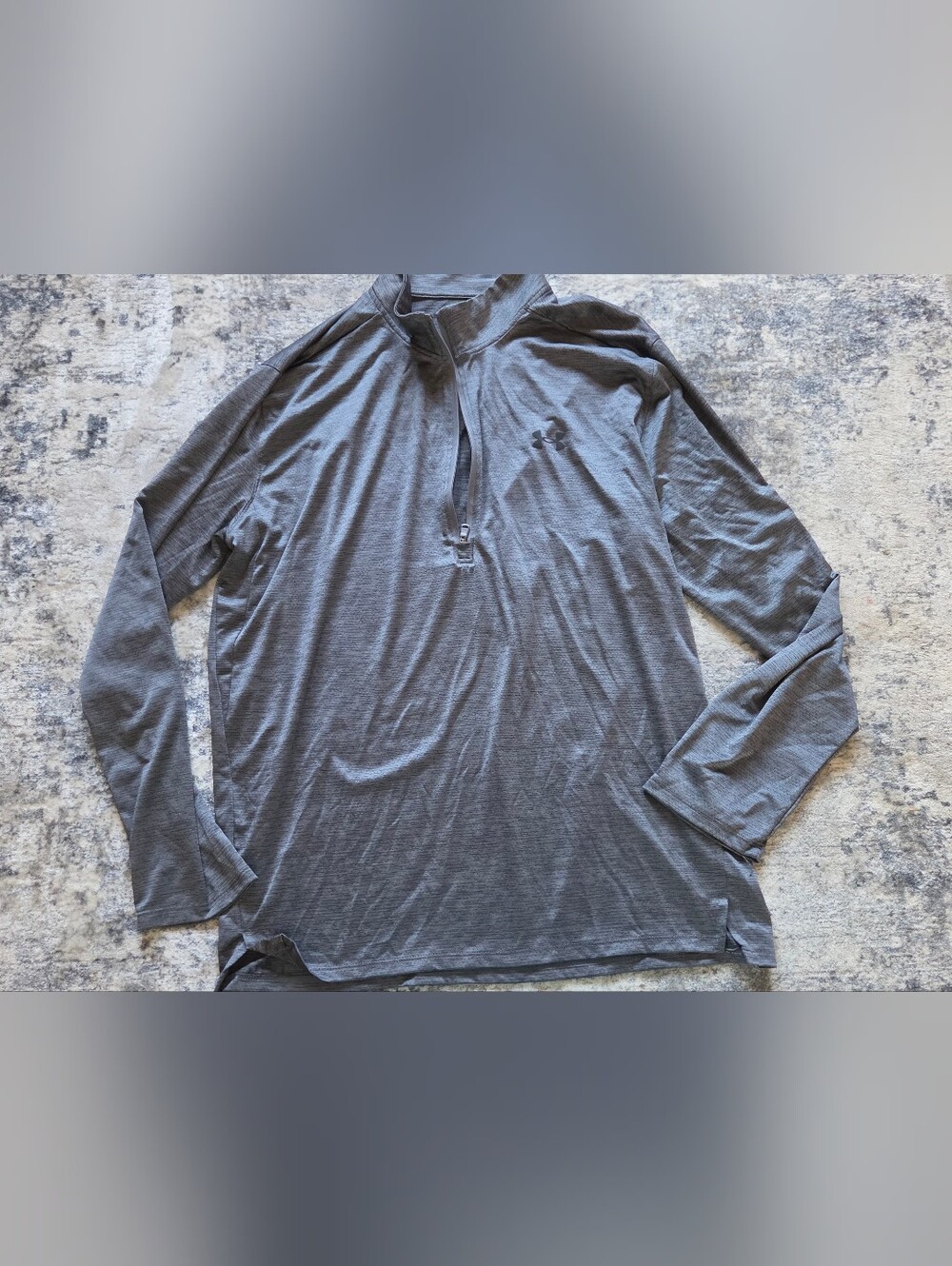 Under Armour Men’s Gray Quarter-Zip Performance Shirt